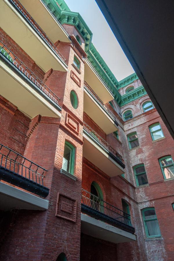 Mint House At The Divine Lorraine Hotel - Philadelphia Dış mekan fotoğraf